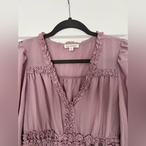 Tiered Ruffle V-Neck Long Sleeve Dress - Mauve - Picture 2 of 5